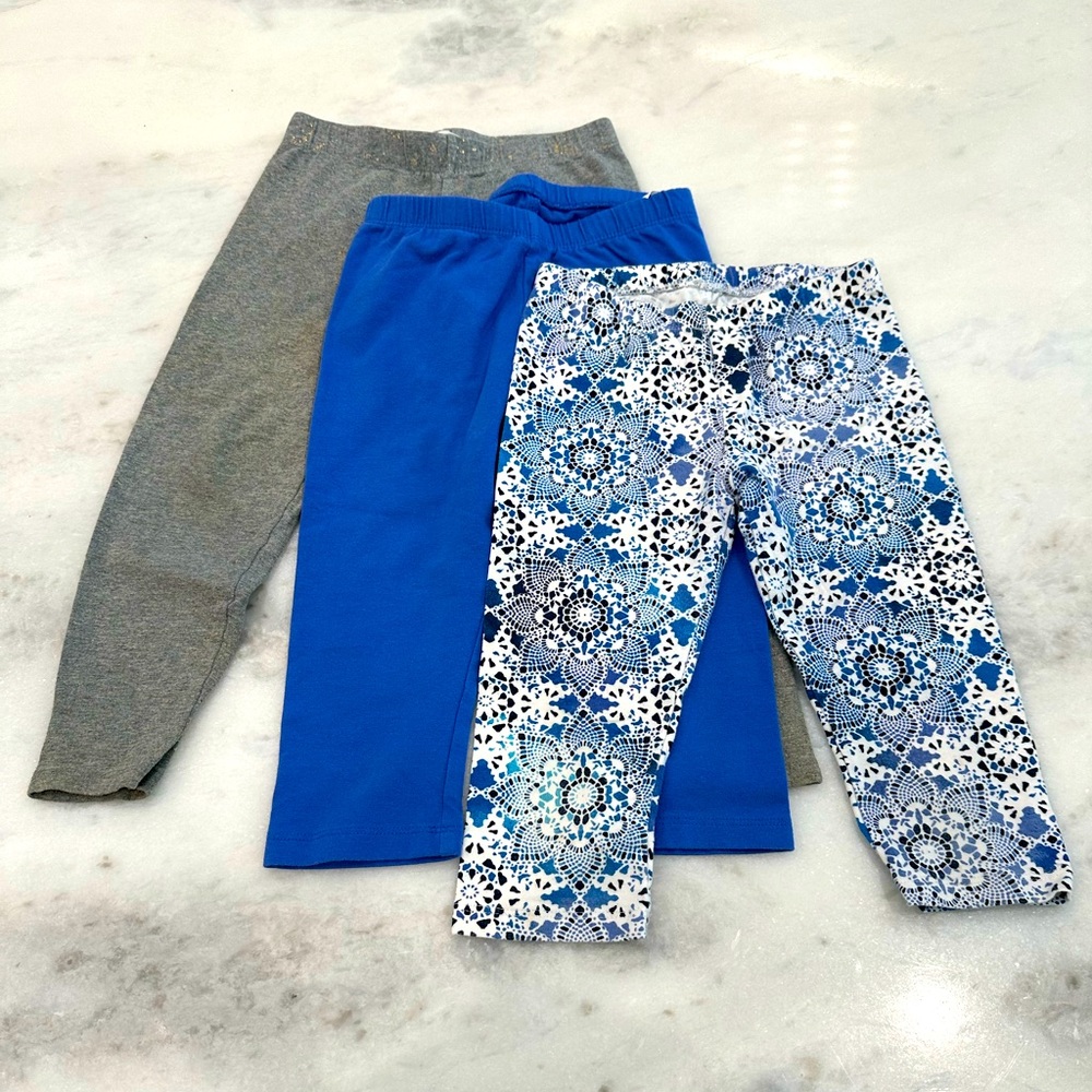 Bundle of three leggings, size 5/6